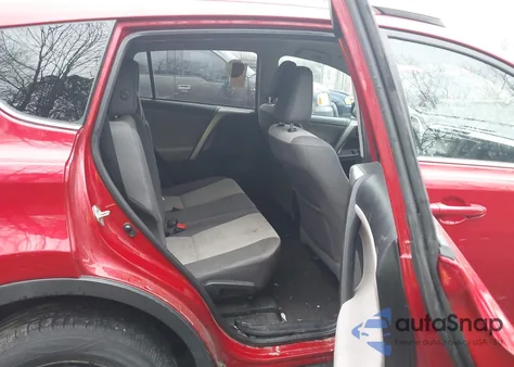 2015 Toyota Rav4 Le z USA, uszkodzony, nr VIN 2T3BFREV8FW315973